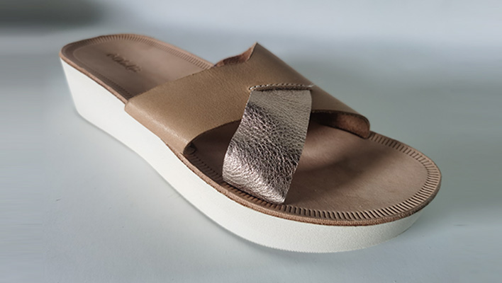 休閑拖鞋 休閑拖鞋